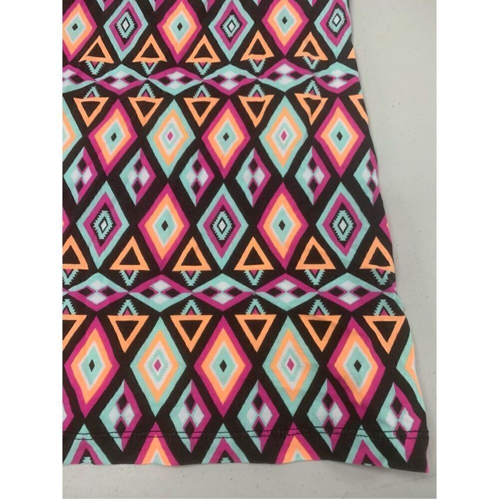 Multicolored Patterned Tank - Picture 2 of 5